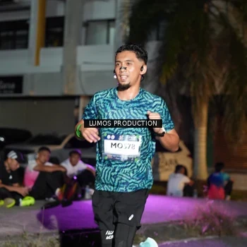 Runner Photo 7983709