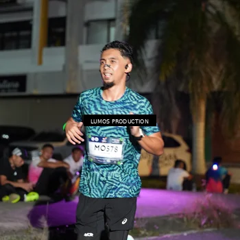Runner Photo 7983714