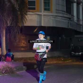 Runner Photo 7983725