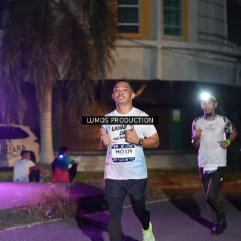 Runner Photo 7983759