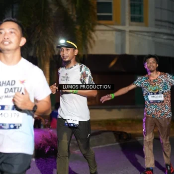 Runner Photo 7983778