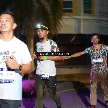 Runner Photo 7983782