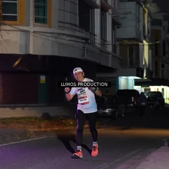 Runner Photo 7983891