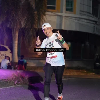 Runner Photo 7983920