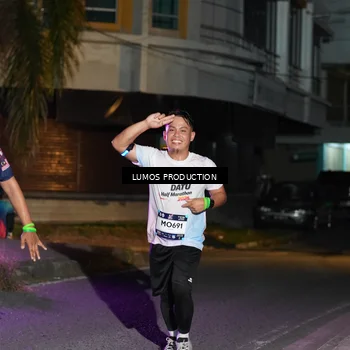 Runner Photo 7983961