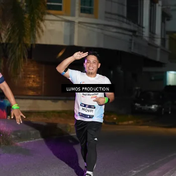 Runner Photo 7983966
