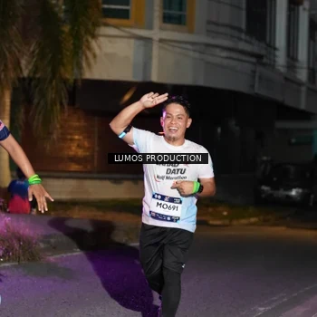 Runner Photo 7983967