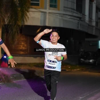 Runner Photo 7983968