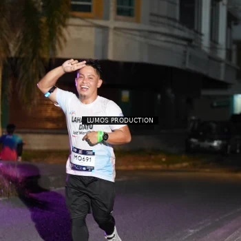 Runner Photo 7983978