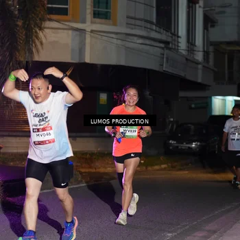 Runner Photo 7984009