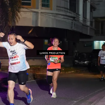 Runner Photo 7984010