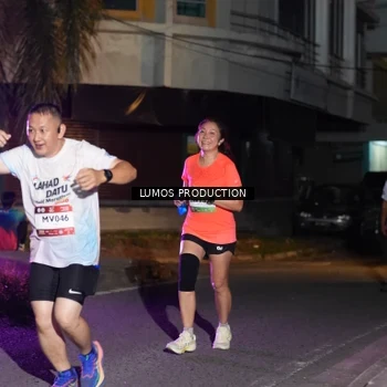 Runner Photo 7984015
