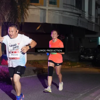 Runner Photo 7984019