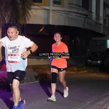 Runner Photo 7984020