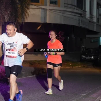 Runner Photo 7984021