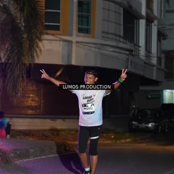 Runner Photo 7984068