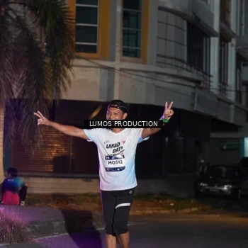 Runner Photo 7984069