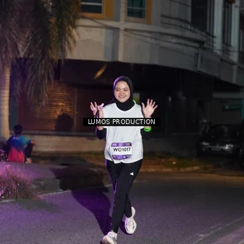 Runner Photo 7984099