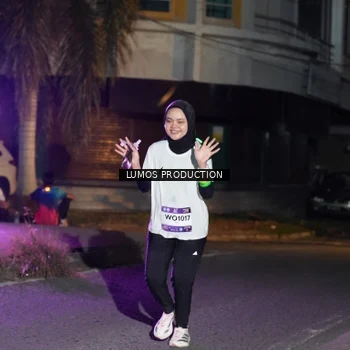 Runner Photo 7984100