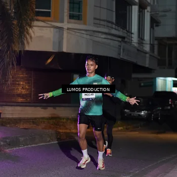 Runner Photo 7984132