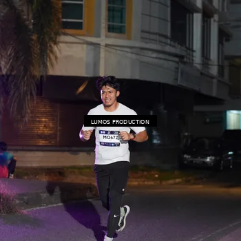 Runner Photo 7984171