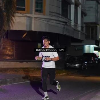 Runner Photo 7984173