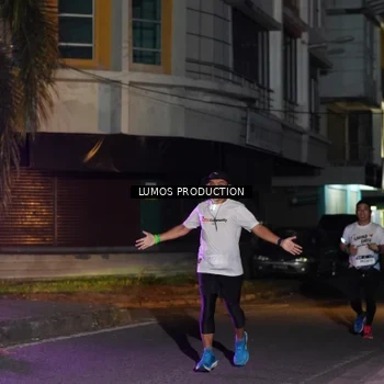 Runner Photo 7984238