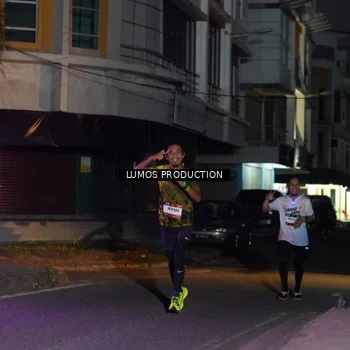 Runner Photo 7984282
