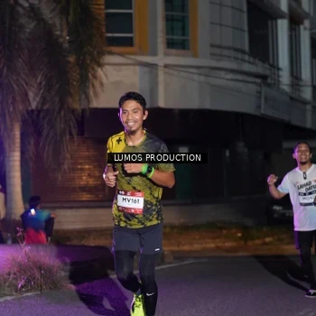 Runner Photo 7984313