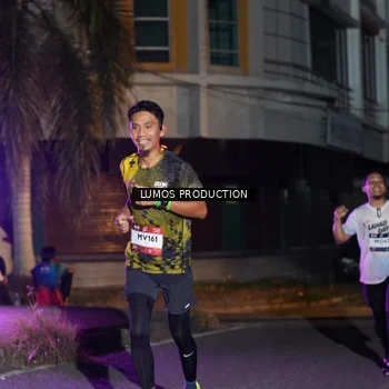 Runner Photo 7984316
