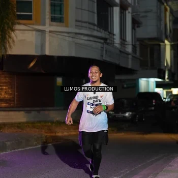 Runner Photo 7984321