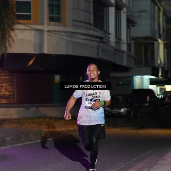 Runner Photo 7984322