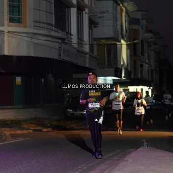 Runner Photo 7984342