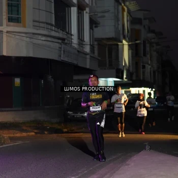 Runner Photo 7984345
