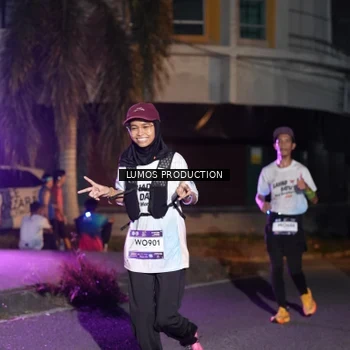Runner Photo 7984410