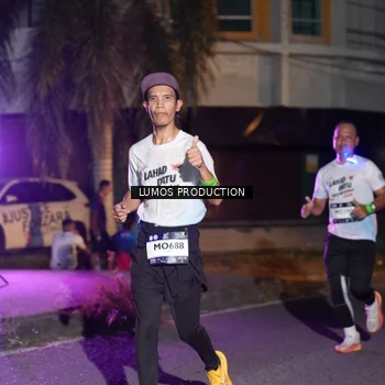 Runner Photo 7984427