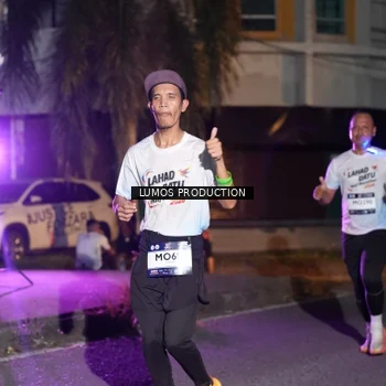 Runner Photo 7984429