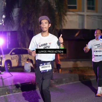 Runner Photo 7984432
