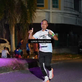 Runner Photo 7984435