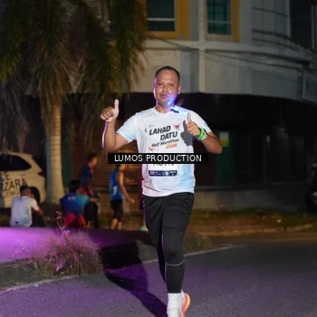 Runner Photo 7984437