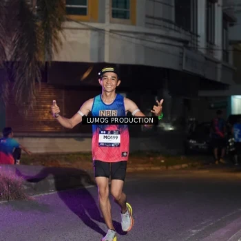Runner Photo 7984480