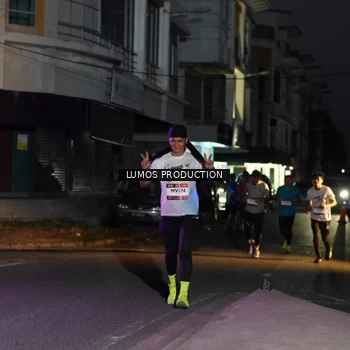 Runner Photo 7984512