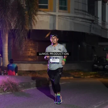 Runner Photo 7984543
