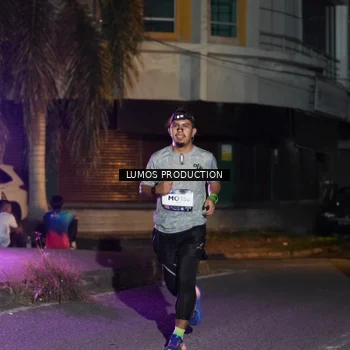 Runner Photo 7984552