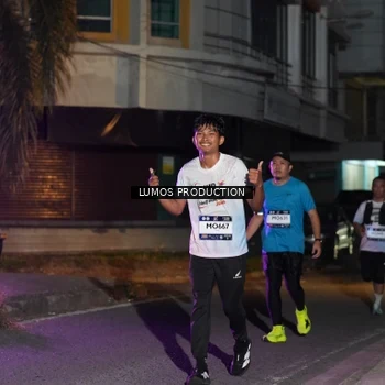 Runner Photo 7984580