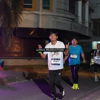 Runner Photo 7984582