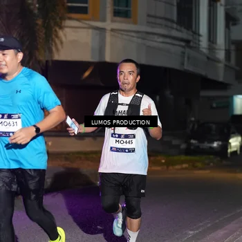Runner Photo 7984613