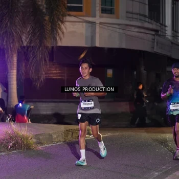 Runner Photo 7984630