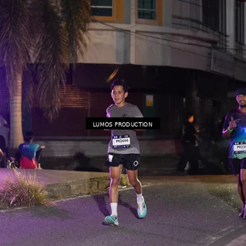 Runner Photo 7984632