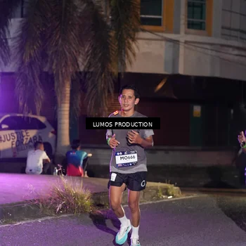 Runner Photo 7984633